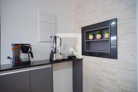 Sala _Cozinha  de kitnet/studio à venda com 1 quarto, 38m² em Bela Vista, Porto Alegre