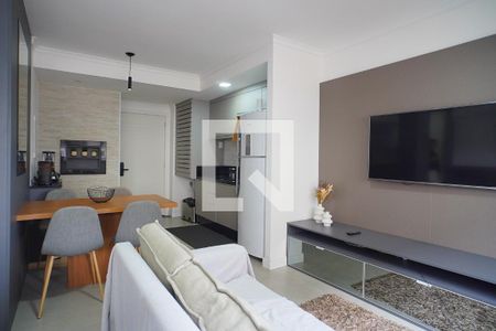 Sala _cozinha  de kitnet/studio à venda com 1 quarto, 38m² em Bela Vista, Porto Alegre