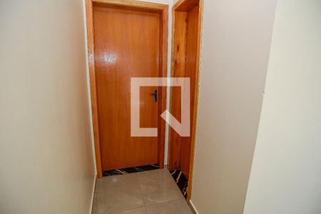 Corredor de apartamento para alugar com 1 quarto, 39m² em Jardim Algarve, Viamão