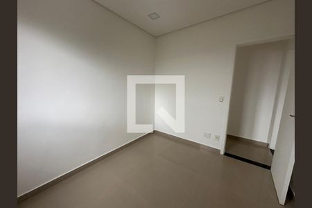 Quarto de apartamento para alugar com 2 quartos, 59m² em Jardim Belval, Barueri