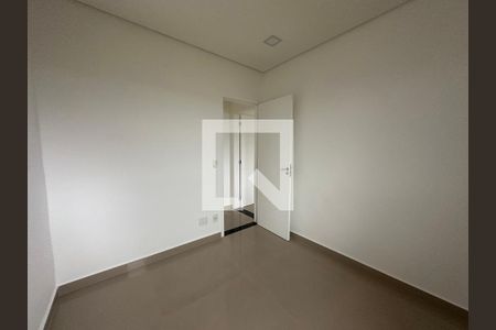 Quarto de apartamento para alugar com 2 quartos, 59m² em Jardim Belval, Barueri