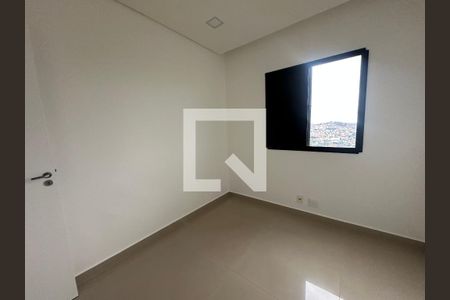 Quarto de apartamento para alugar com 2 quartos, 59m² em Jardim Belval, Barueri