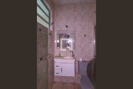 Banheiro 1 de casa à venda com 5 quartos, 154m² em Jardim Rosa de Franca, Guarulhos