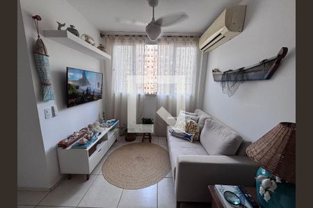 Sala de apartamento à venda com 2 quartos, 48m² em Barra da Tijuca, Rio de Janeiro