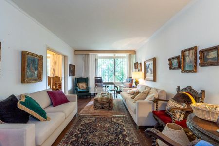 Casa à venda com 4 quartos, 378m² em Vila Ida, São Paulo