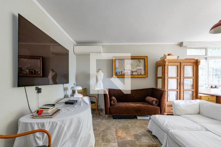 Casa à venda com 4 quartos, 378m² em Vila Ida, São Paulo