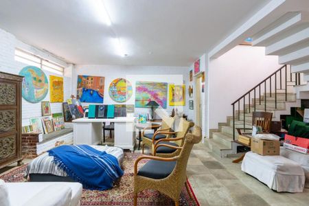 Casa à venda com 4 quartos, 378m² em Vila Ida, São Paulo