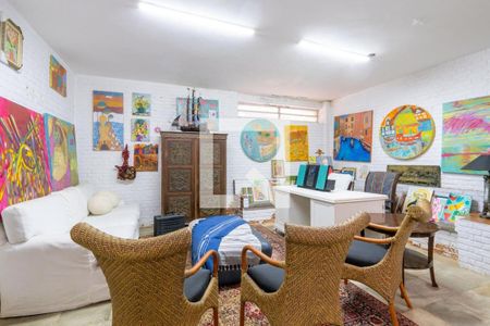 Casa à venda com 4 quartos, 378m² em Vila Ida, São Paulo