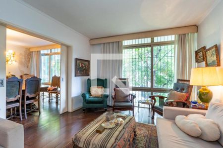 Casa à venda com 4 quartos, 378m² em Vila Ida, São Paulo