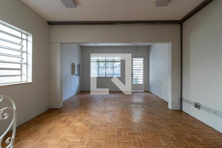Casa à venda com 3 quartos, 358m² em Vila Congonhas, São Paulo