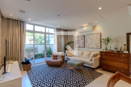 Casa à venda com 3 quartos, 116m² em Jardim Novo Mundo, São Paulo