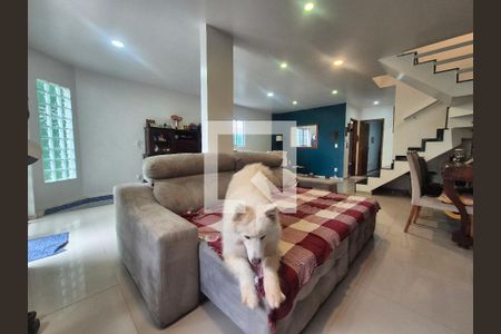 Casa de Condomínio para alugar com 4 quartos, 340m² em Recreio dos Bandeirantes, Rio de Janeiro