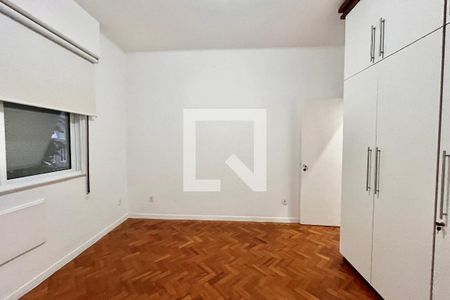 Quarto 1 de apartamento para alugar com 2 quartos, 107m² em Copacabana, Rio de Janeiro