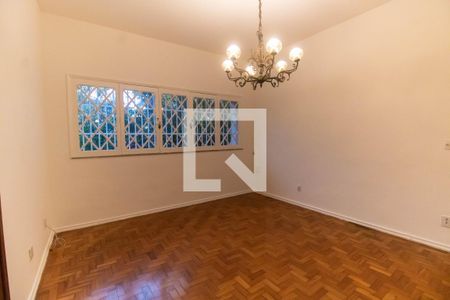 Sala de casa para alugar com 6 quartos, 300m² em São Francisco, Niterói