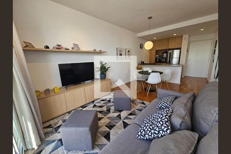 Sala  de apartamento à venda com 2 quartos, 53m² em Cidade São Francisco, Osasco
