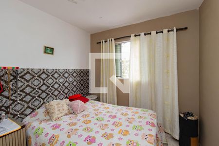 Quarto 1 de casa à venda com 4 quartos, 250m² em Jardim Ipe, São Paulo