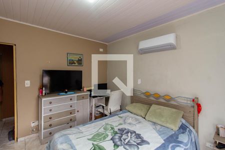Quarto 2 de casa à venda com 4 quartos, 250m² em Jardim Ipe, São Paulo