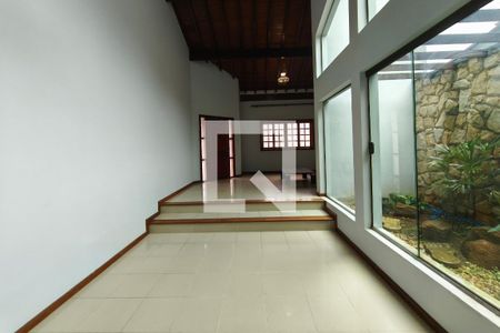 Sala de Estar de casa de condomínio à venda com 3 quartos, 247m² em Roncaglia, Campinas