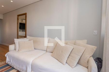 Sala de apartamento à venda com 3 quartos, 77m² em Vila Campo Grande, São Paulo