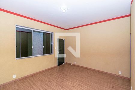 Sala de casa à venda com 3 quartos, 240m² em Coelho Neto, Rio de Janeiro