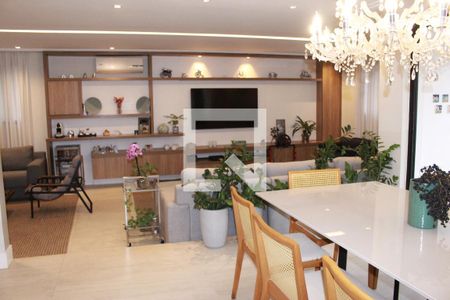 Apartamento à venda com 3 quartos, 236m² em Higienópolis, São Paulo