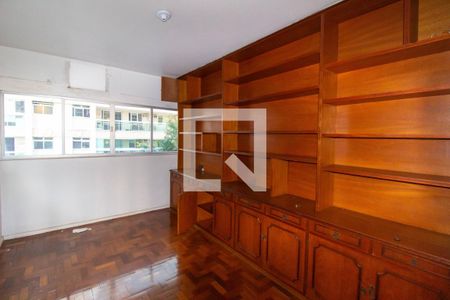 Quarto 1 de apartamento para alugar com 3 quartos, 122m² em Icaraí, Niterói