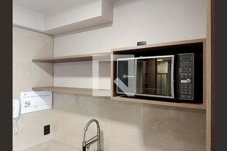 Cozinha de kitnet/studio à venda com 1 quarto, 28m² em Pinheiros, São Paulo