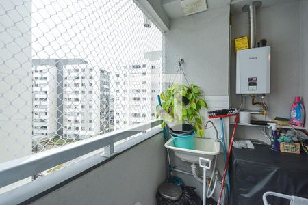 Sacada/ Área de Serviço de apartamento para alugar com 2 quartos, 47m² em Socorro, São Paulo