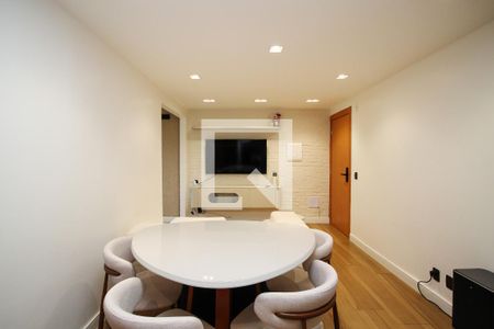 Sala de apartamento para alugar com 2 quartos, 48m² em Granja Viana, Cotia