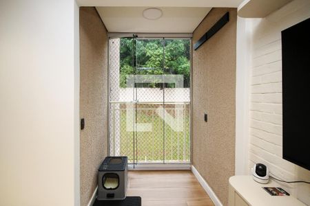 Varanda Integrada Sala de apartamento para alugar com 2 quartos, 48m² em Granja Viana, Cotia