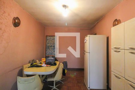 Casa à venda com 2 quartos, 150m² em Jardim Sapopemba, São Paulo