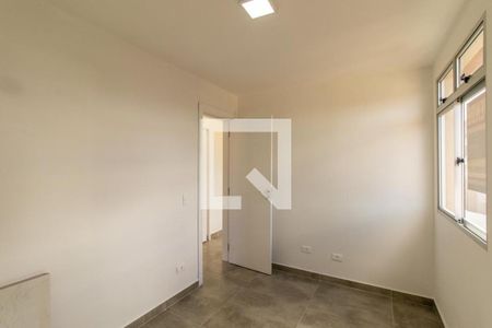 Quarto 1 de apartamento à venda com 2 quartos, 46m² em Tingui, Curitiba