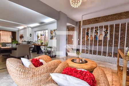 Sala de casa para alugar com 3 quartos, 210m² em Vila Mariana, São Paulo