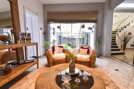 Sala de casa para alugar com 3 quartos, 210m² em Vila Mariana, São Paulo