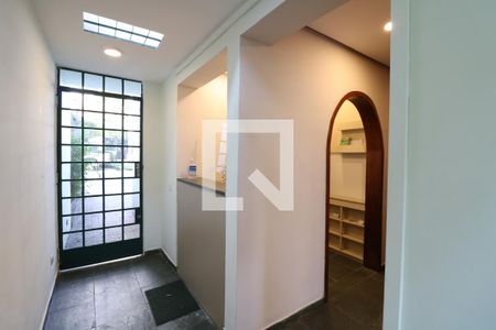 Hall de entrada de casa à venda com 3 quartos, 187m² em Planalto Paulista, São Paulo
