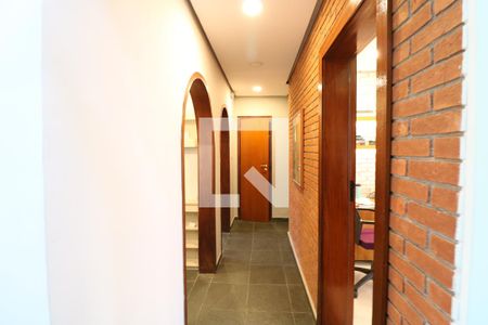 Corredor de casa à venda com 3 quartos, 187m² em Planalto Paulista, São Paulo