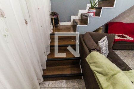 Sala de casa para alugar com 2 quartos, 180m² em Jardim dos Ipes, São Paulo