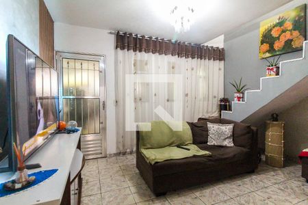 Sala de casa para alugar com 2 quartos, 180m² em Jardim dos Ipes, São Paulo