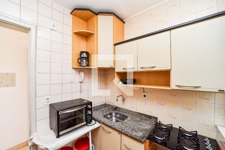 Cozinha de apartamento para alugar com 1 quarto, 41m² em Passo D’areia, Porto Alegre