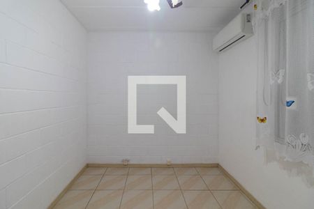 Quarto 1 de apartamento à venda com 2 quartos, 58m² em Vila Nova, Porto Alegre