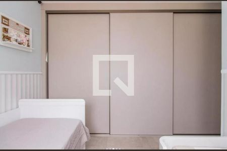 Apartamento à venda com 3 quartos, 128m² em Vila Firmiano Pinto, São Paulo