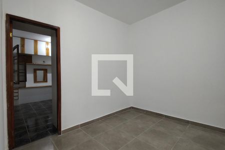 Sala de casa de condomínio para alugar com 2 quartos, 95m² em Taquara, Rio de Janeiro