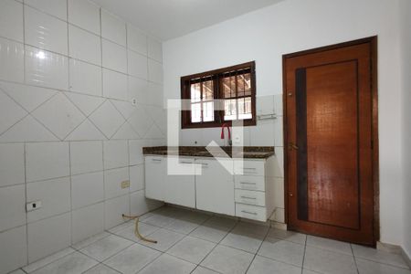 Cozinha de casa de condomínio para alugar com 2 quartos, 95m² em Taquara, Rio de Janeiro