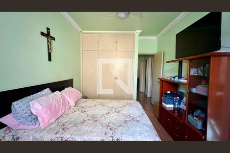 Quarto de apartamento à venda com 3 quartos, 101m² em Alto Barroca, Belo Horizonte