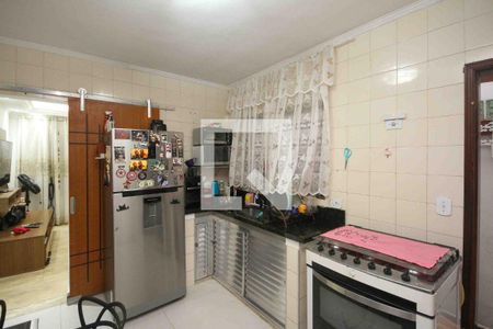 Casa para alugar com 2 quartos, 200m² em Quinta da Paineira, São Paulo