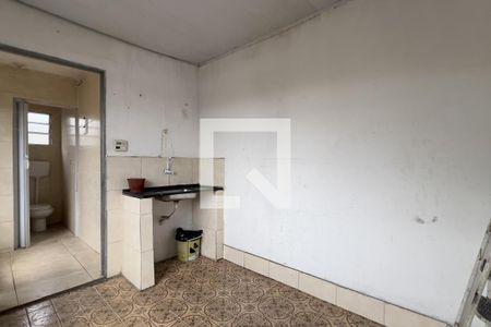 Cozinha e Área de Serviço de casa para alugar com 1 quarto, 55m² em Jardim Munhoz, Guarulhos