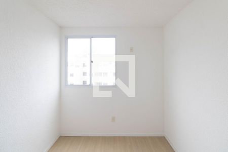 Quarto 1 de apartamento para alugar com 2 quartos, 40m² em Santa Cruz, Rio de Janeiro
