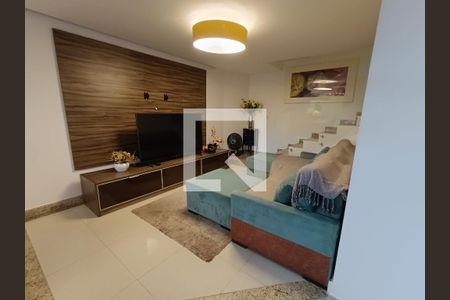 SALA de casa para alugar com 3 quartos, 220m² em Glória, Macaé