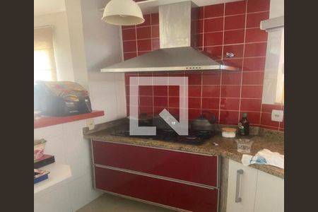 Casa para alugar com 3 quartos, 220m² em Glória, Macaé