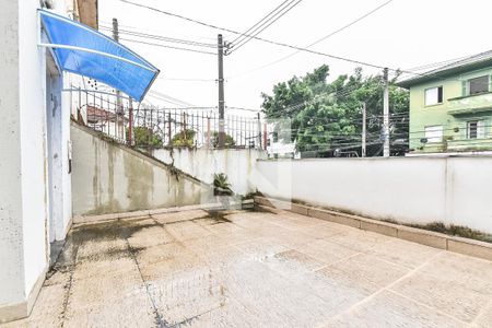 Varanda de casa à venda com 2 quartos, 250m² em Jardim da Gloria, São Paulo